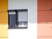 Beispiel eines Vorbaurollladen mit Kastenform eckig in Sonderfarbe