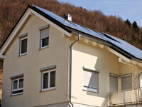 Beispiel eines Vorbaurollladen mit Kastenform rund in silber